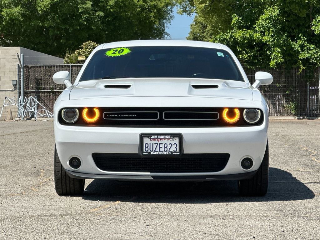 Used 2020 Dodge Challenger SXT w/ Plus Package image 8