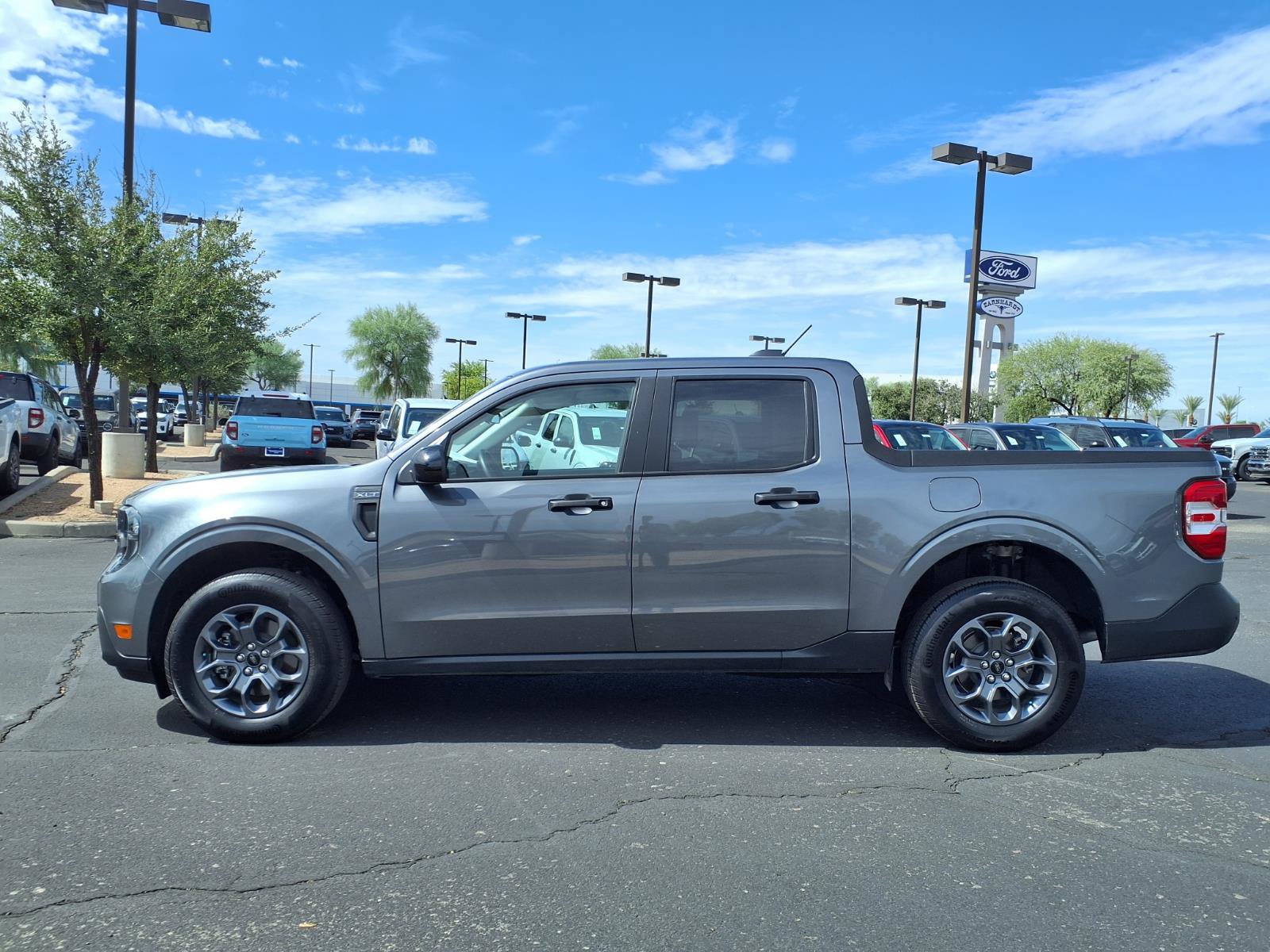 Certified 2025 Ford Maverick XLT w/ Equipment Group 301A AWD/4WD image 3