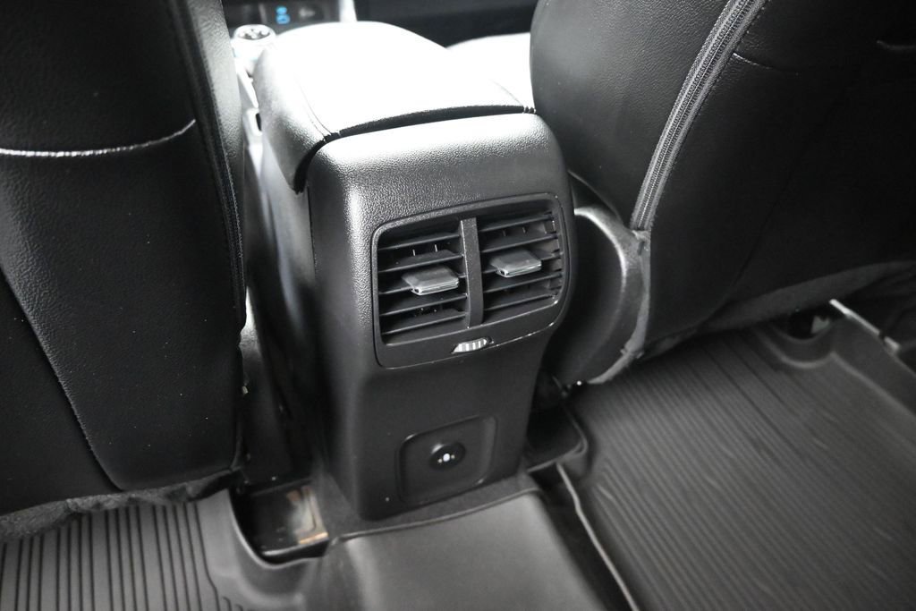Certified 2023 Ford Escape SE w/ PHEV Premium Package FWD image 20
