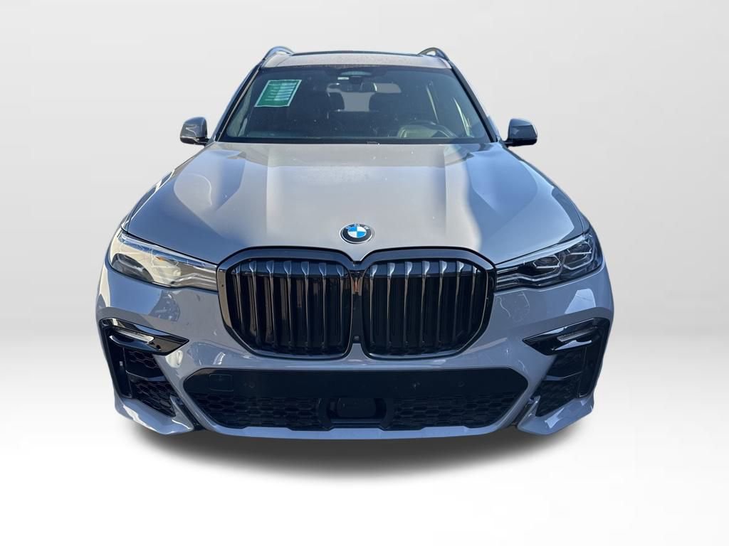 Used 2021 BMW X7 xDrive40i w/ M Sport Package image 16