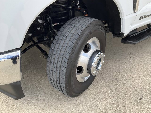 Certified 2025 Ford F350 XLT AWD/4WD image 20