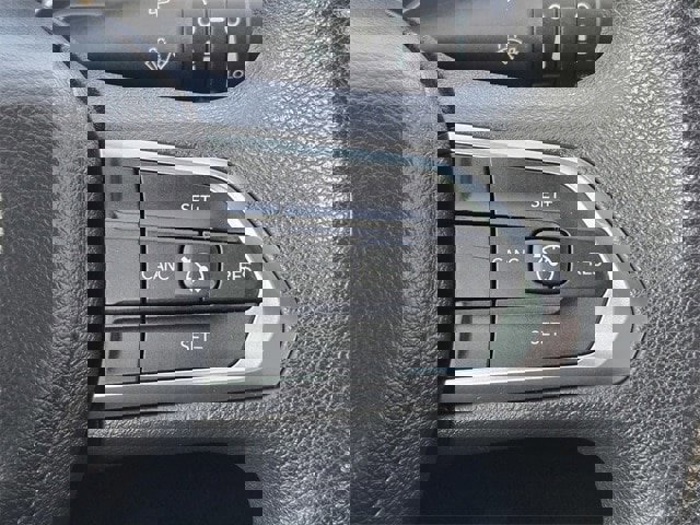 Used 2023 Jeep Compass Sport image 18