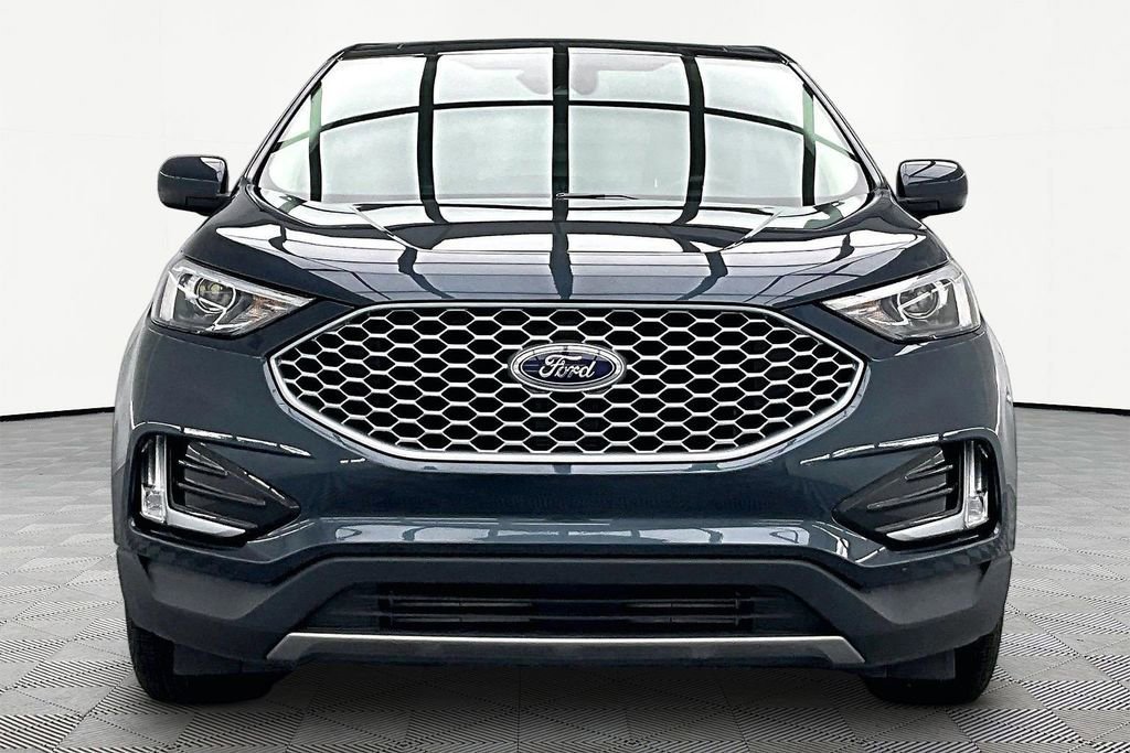 Certified 2023 Ford Edge SEL w/ Convenience Package AWD/4WD image 6