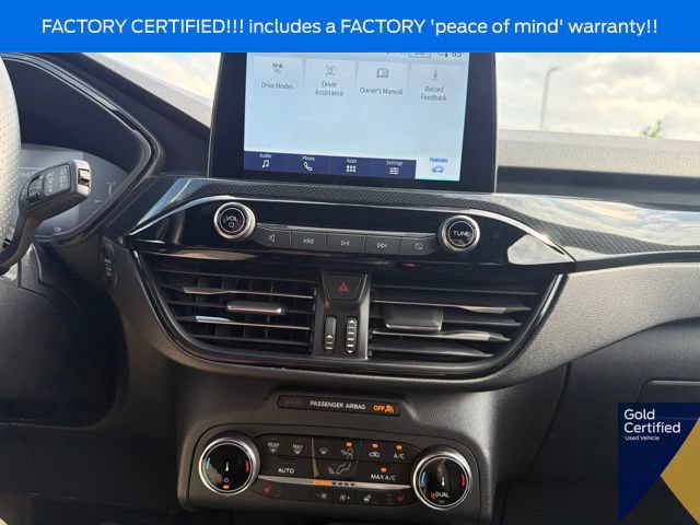 Certified 2025 Ford Escape ST-Line Select AWD/4WD image 35