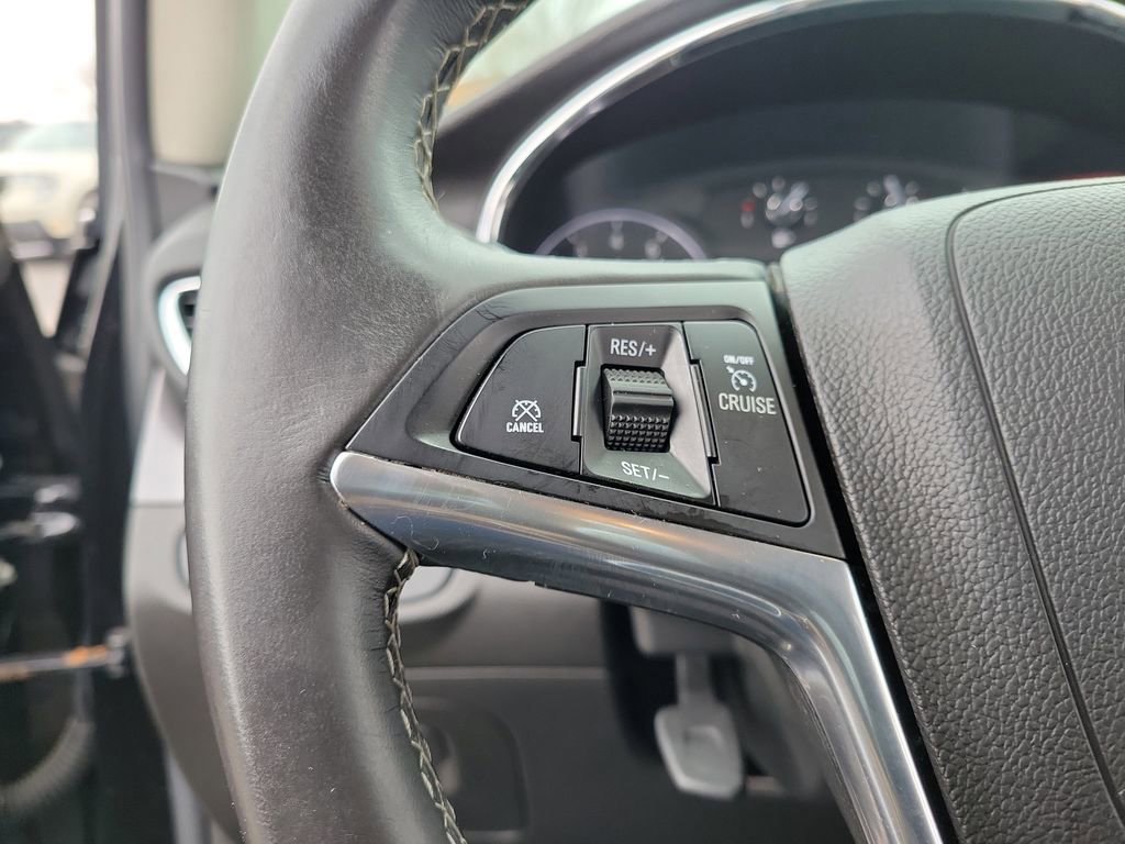 Used 2018 Buick Encore Preferred image 23
