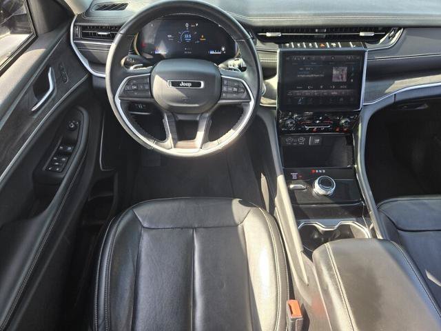 Used 2022 Jeep Grand Cherokee L Limited AWD/4WD image 14