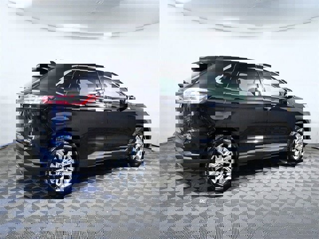 Certified 2019 Ford Edge Titanium w/ Equipment Group 301A image 4