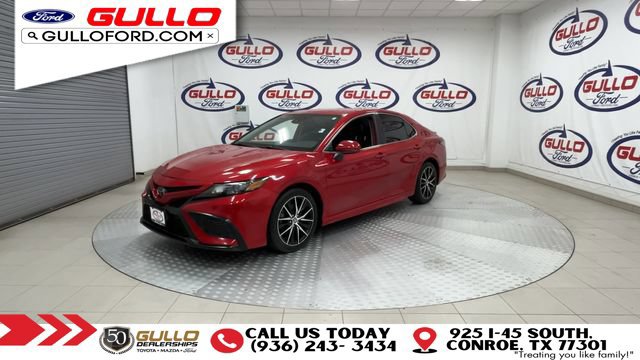 Used 2021 Toyota Camry SE FWD image 4