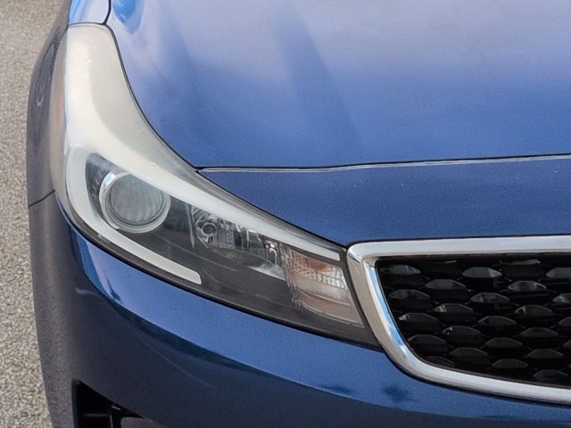 Used 2018 Kia Forte LX w/ LX Rear Camera Package FWD image 10