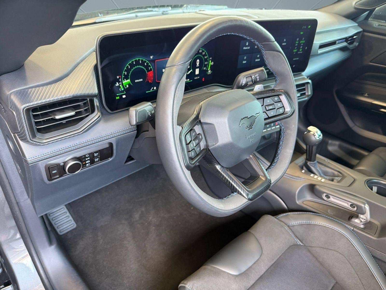 Certified 2026 Ford Mustang Dark Horse RWD image 4