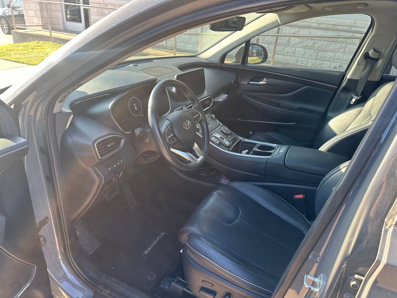Used 2022 Hyundai Santa Fe Limited image 10