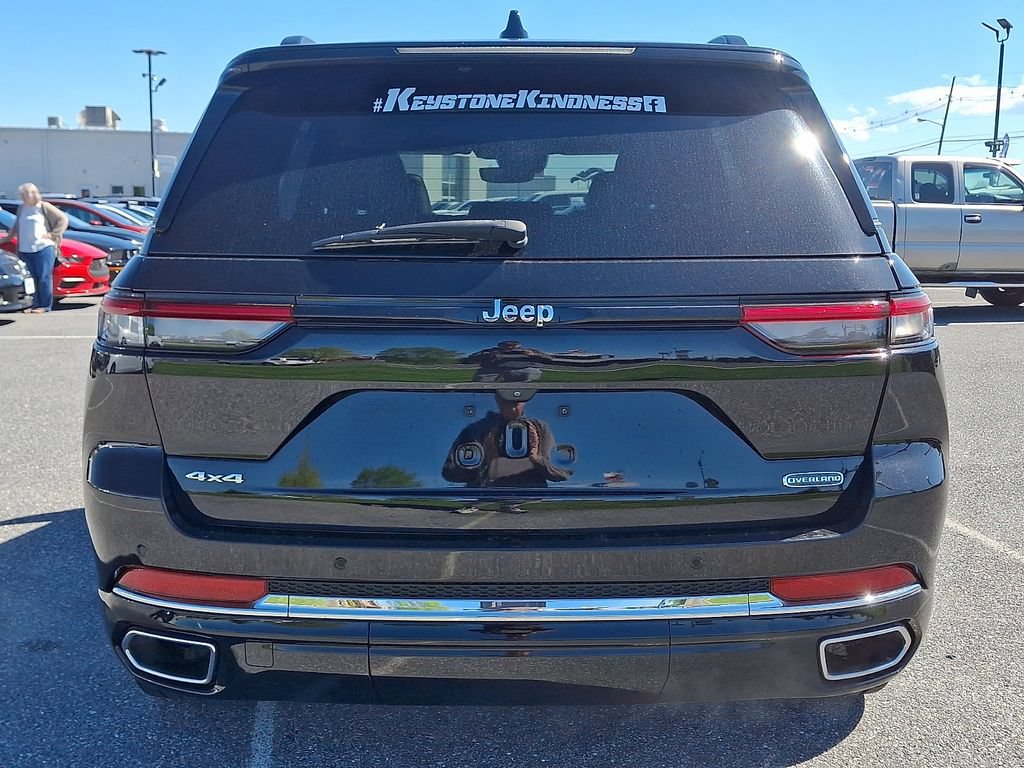 Used 2024 Jeep Grand Cherokee Overland w/ Trailer Tow Package AWD/4WD image 5