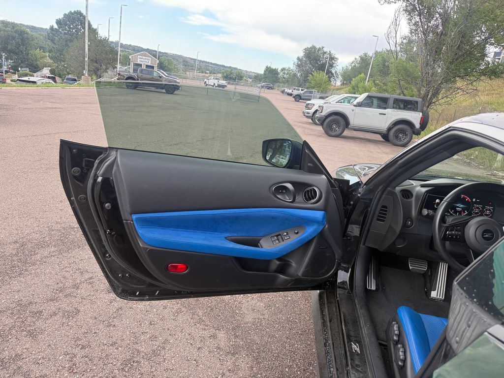 Used 2024 Nissan Z Performance w/ Floor Mat Package RWD image 11