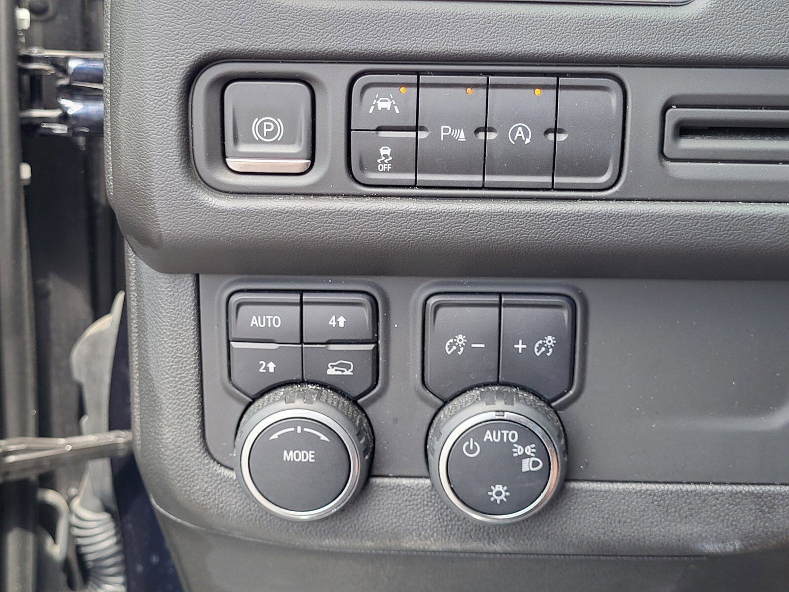 Used 2023 Chevrolet Tahoe LT image 23