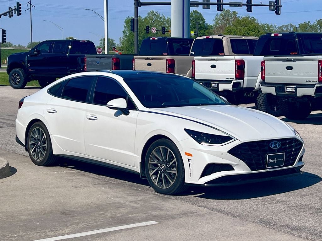 Used 2022 Hyundai Sonata Limited FWD image 7