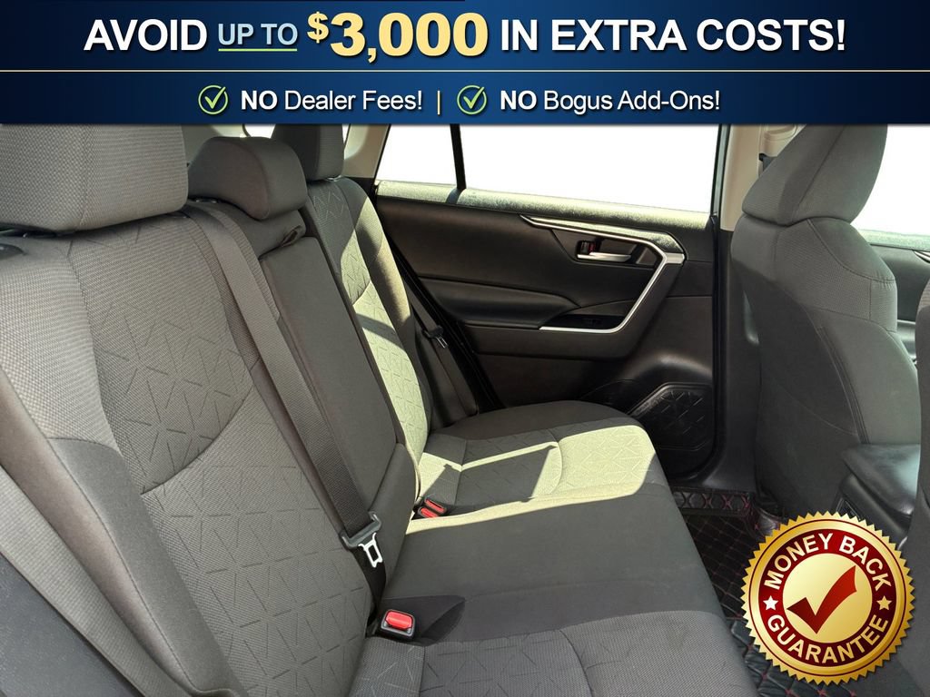 Used 2024 Toyota RAV4 XLE FWD image 22