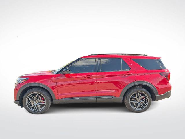 Certified 2025 Ford Explorer ST-Line w/ Premium Package AWD/4WD image 5