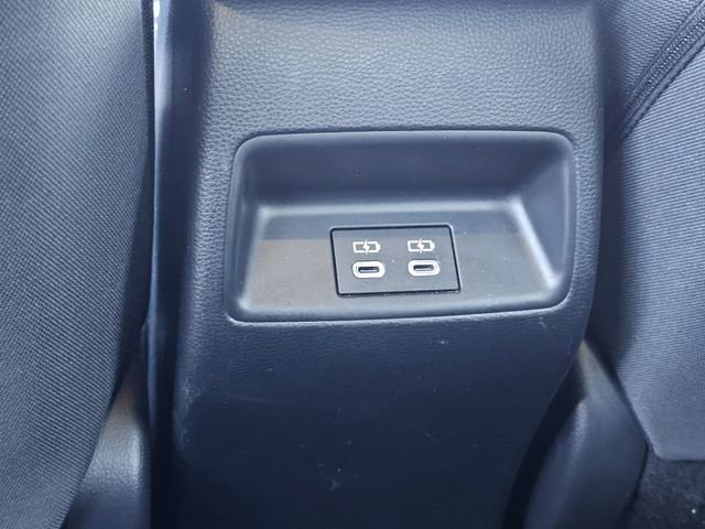 Used 2023 Toyota Corolla LE image 17