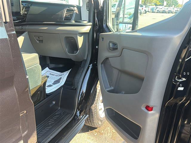 Certified 2023 Ford Transit 350 XLT RWD image 26