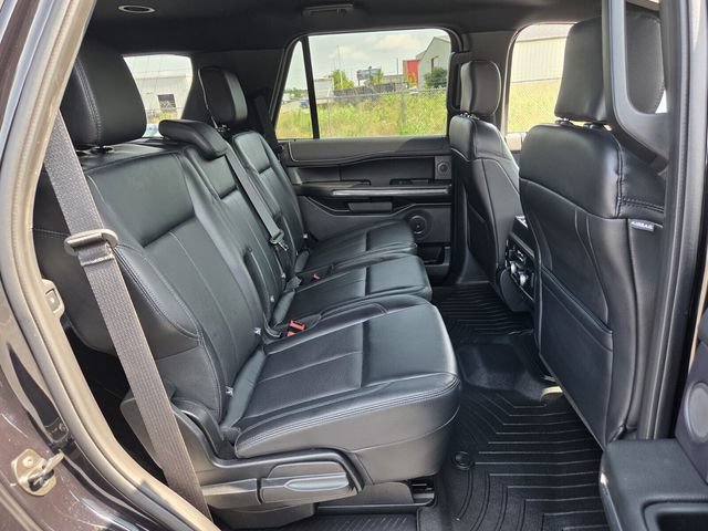 Certified 2019 Ford Expedition XLT w/ Equipment Group 202A RWD image 15