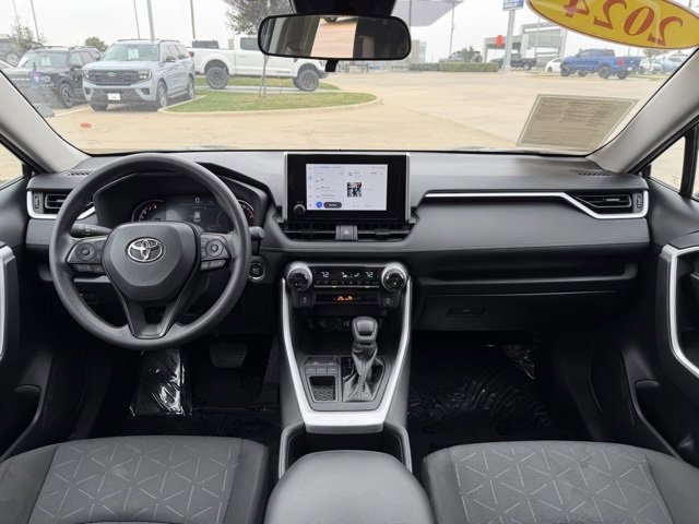 Used 2024 Toyota RAV4 XLE image 21