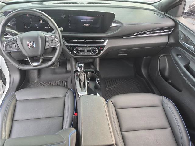 Used 2025 Buick Envista Sport Touring w/ Convenience I Package FWD image 17