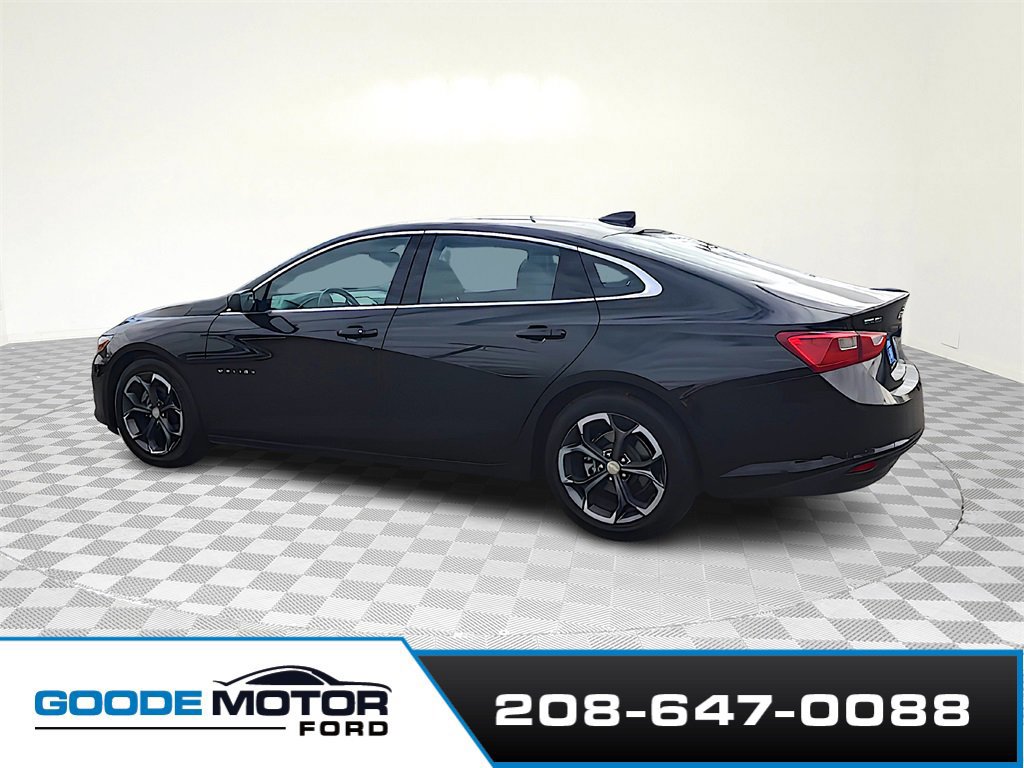 Used 2023 Chevrolet Malibu LT image 3