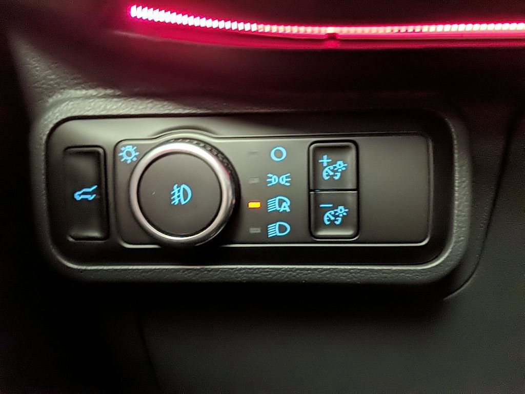 Certified 2025 Ford Explorer ST image 26