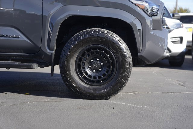 Used 2024 Toyota Tacoma SR5 image 4