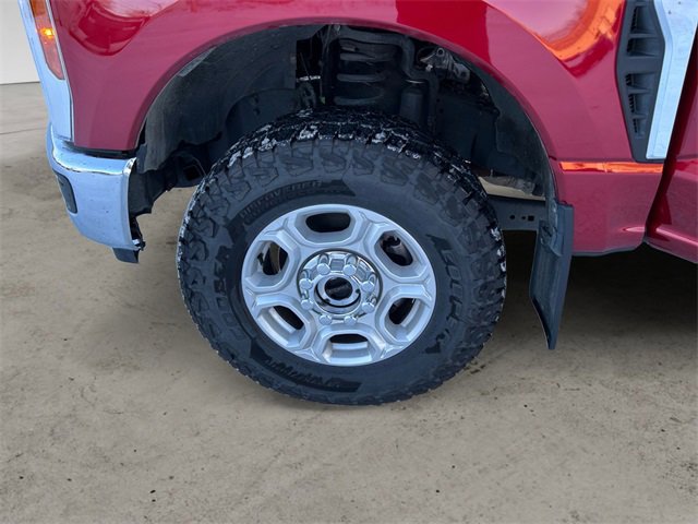 Certified 2025 Ford F250 XLT w/ FX4 Off-Road Package image 14