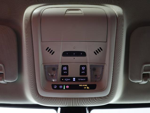 Used 2023 GMC Acadia Denali w/ Denali Ultimate Package image 20