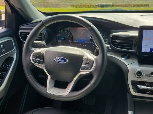 Certified 2023 Ford Explorer XLT w/ Equipment Group 202A RWD image 20