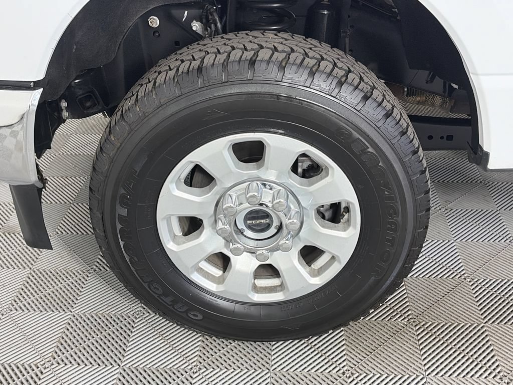 Certified 2024 Ford F350 XLT AWD/4WD image 8