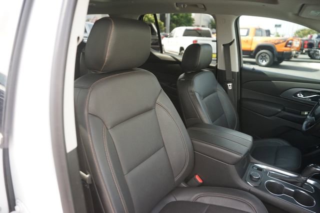 Used 2019 Chevrolet Traverse Premier w/ Driver Confidence II Package FWD image 22