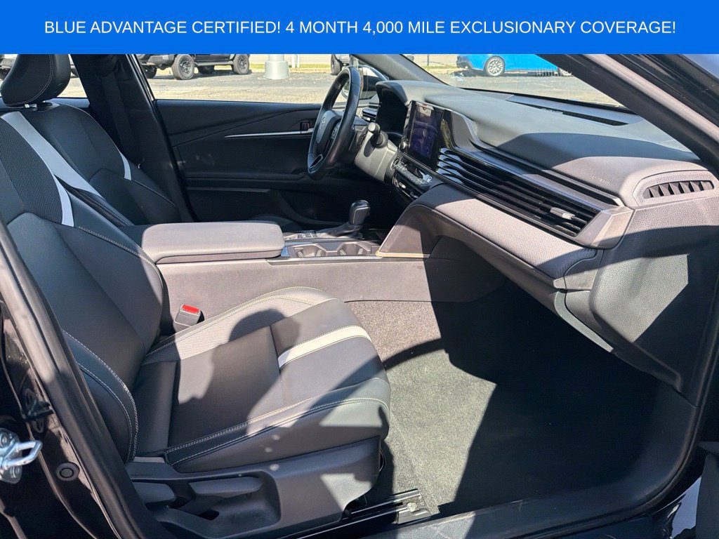 Used 2025 Toyota Camry SE FWD image 29