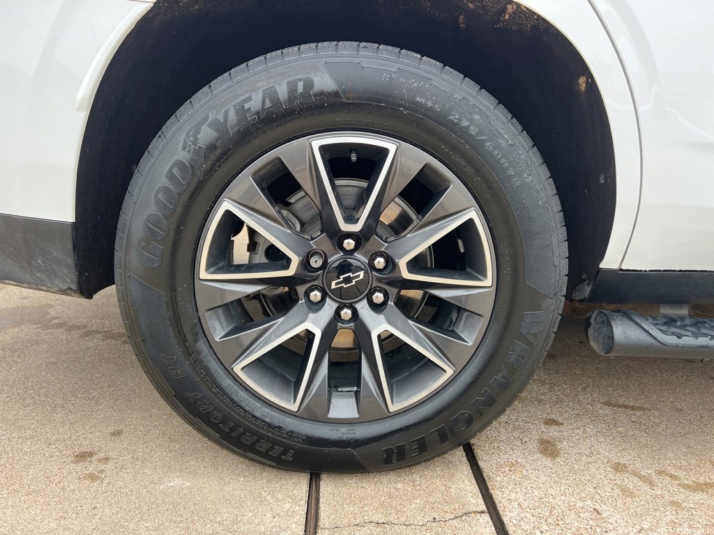 Used 2021 Chevrolet Tahoe Z71 w/ Z71 Off-Road Package image 9