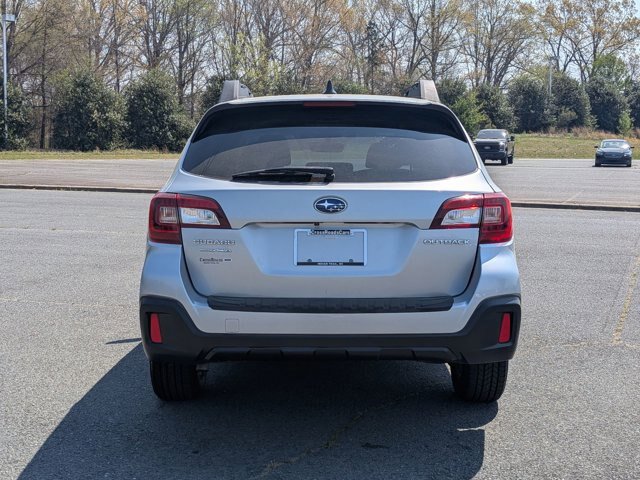 Used 2019 Subaru Outback 2.5i Premium AWD/4WD image 5
