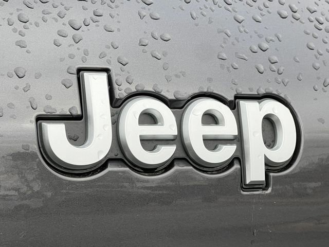 Used 2024 Jeep Grand Cherokee L Limited image 51