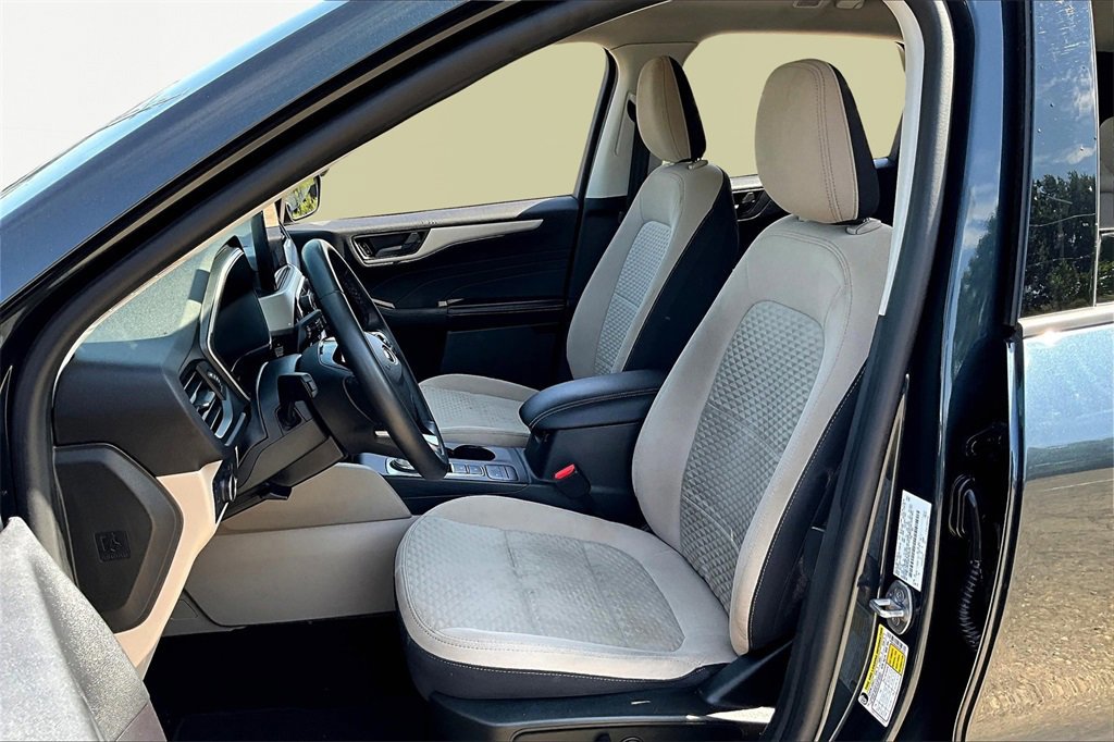 Certified 2022 Ford Escape SE w/ Convenience Package image 25