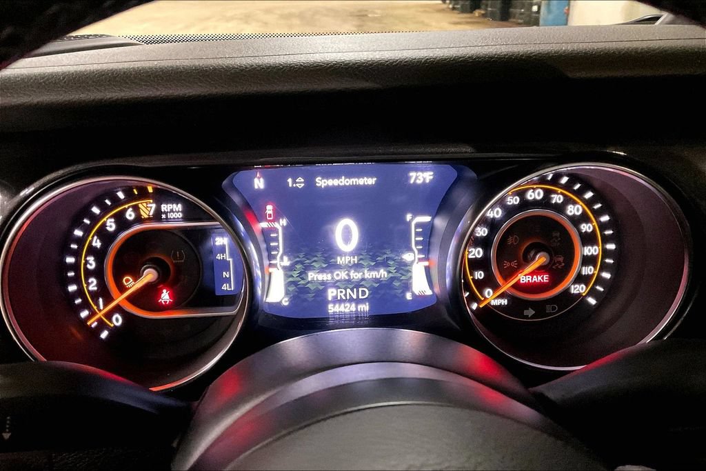 Used 2020 Jeep Gladiator Sport AWD/4WD image 19