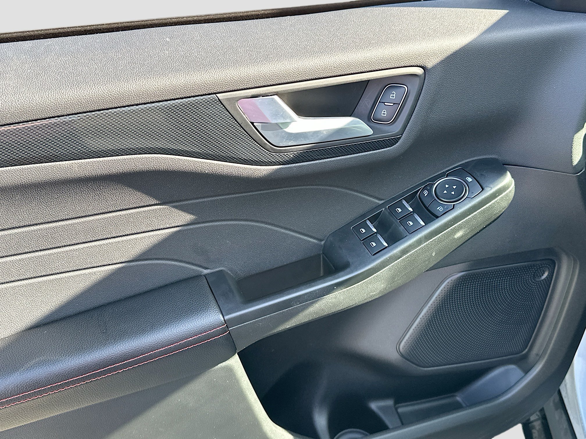 Certified 2024 Ford Escape ST-Line FWD image 17