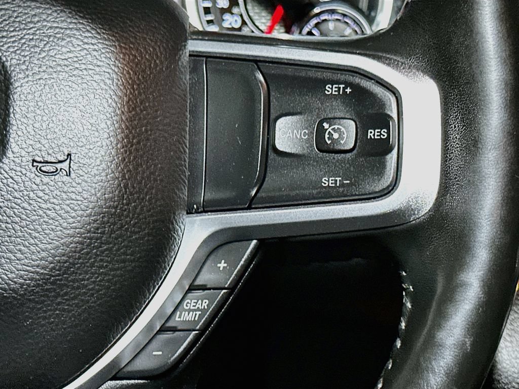 Used 2020 RAM 1500 Big Horn AWD/4WD image 37