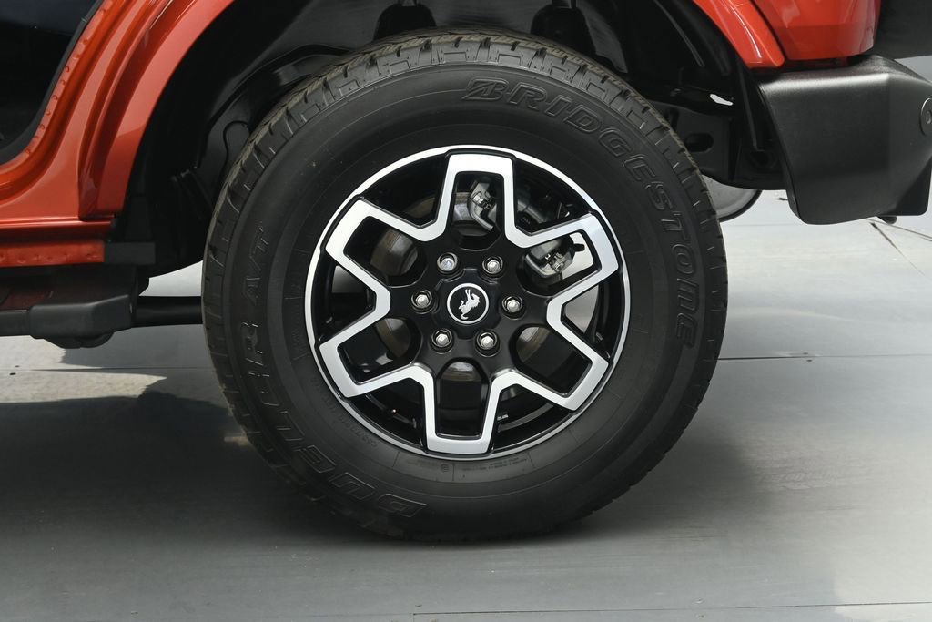 Certified 2024 Ford Bronco Outer Banks AWD/4WD image 24