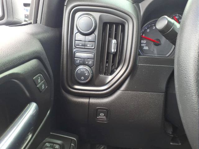 Used 2020 Chevrolet Silverado 1500 Custom w/ Custom Value Package AWD/4WD image 24