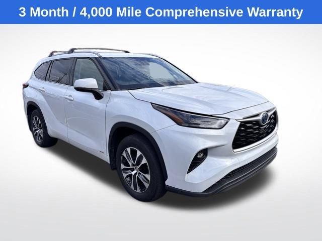 Used 2022 Toyota Highlander XLE