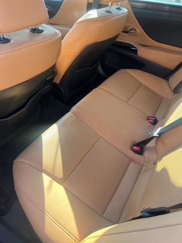 Used 2022 Lexus ES 350 w/ Premium Package image 7