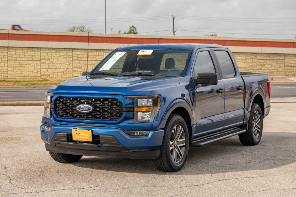 Certified 2023 Ford F150 XL w/ STX Appearance Package RWD image 4