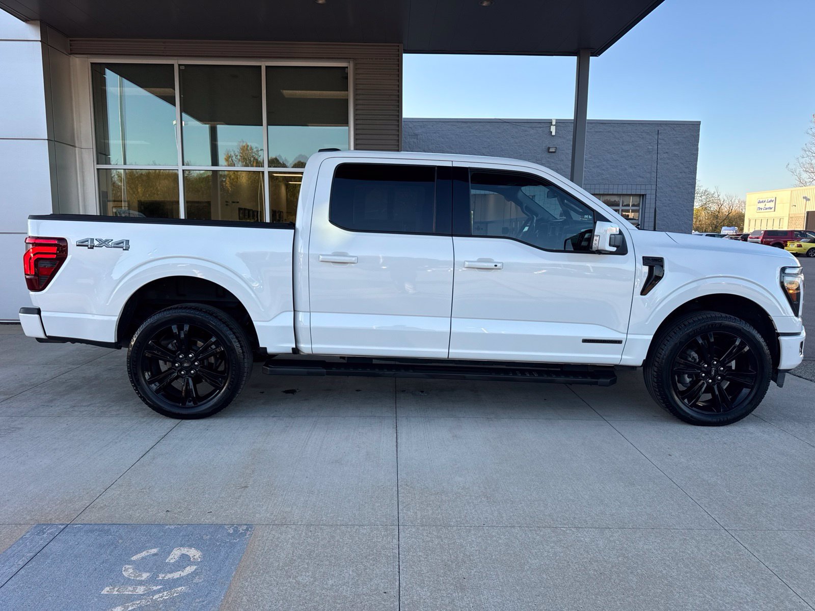 Certified 2024 Ford F150 Lariat AWD/4WD image 9