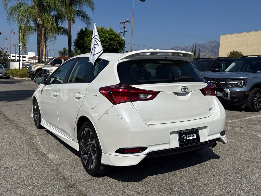 Used 2017 Toyota Corolla iM w/ All-Weather Mat Package FWD image 10