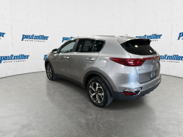Used 2021 Kia Sportage LX AWD/4WD image 8